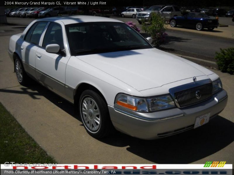 Vibrant White / Light Flint 2004 Mercury Grand Marquis GS