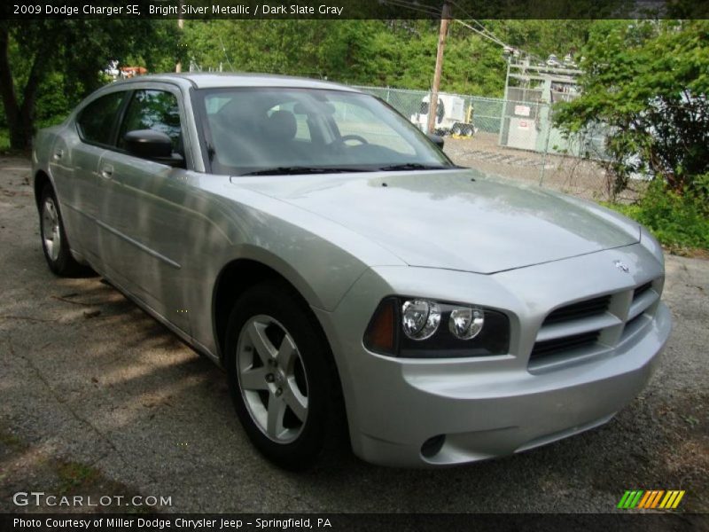 Bright Silver Metallic / Dark Slate Gray 2009 Dodge Charger SE