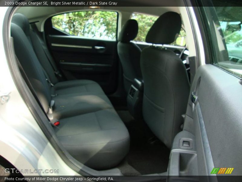Bright Silver Metallic / Dark Slate Gray 2009 Dodge Charger SE