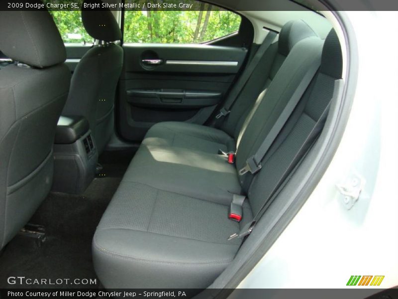 Bright Silver Metallic / Dark Slate Gray 2009 Dodge Charger SE