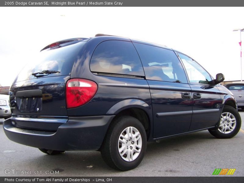 Midnight Blue Pearl / Medium Slate Gray 2005 Dodge Caravan SE