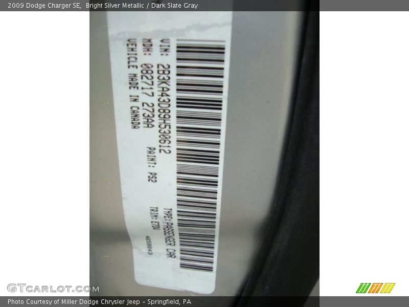 Bright Silver Metallic / Dark Slate Gray 2009 Dodge Charger SE