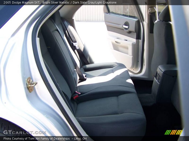 Bright Silver Metallic / Dark Slate Gray/Light Graystone 2005 Dodge Magnum SXT
