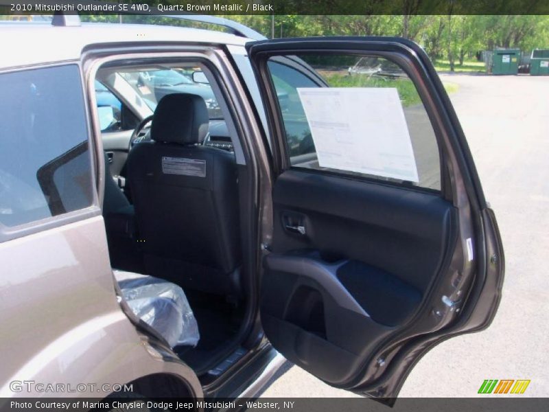 Quartz Brown Metallic / Black 2010 Mitsubishi Outlander SE 4WD