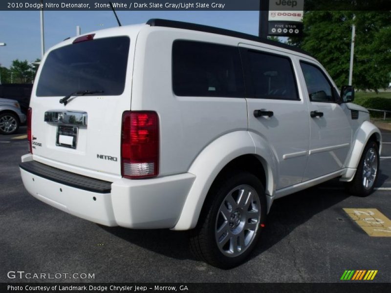 Stone White / Dark Slate Gray/Light Slate Gray 2010 Dodge Nitro Detonator