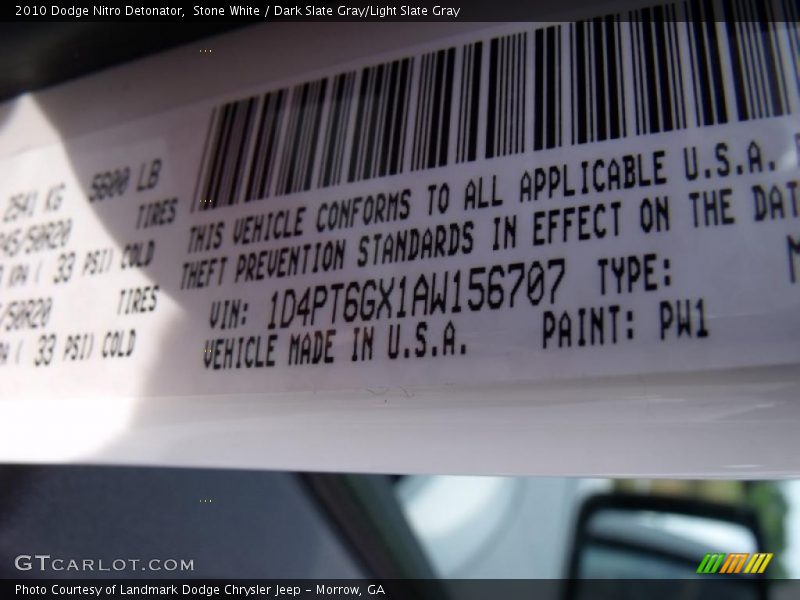 Stone White / Dark Slate Gray/Light Slate Gray 2010 Dodge Nitro Detonator