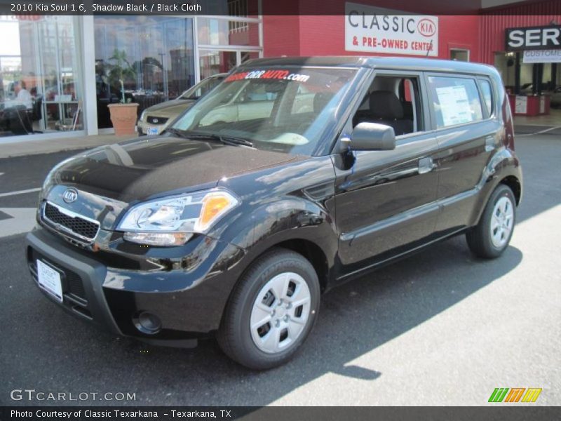 Shadow Black / Black Cloth 2010 Kia Soul 1.6