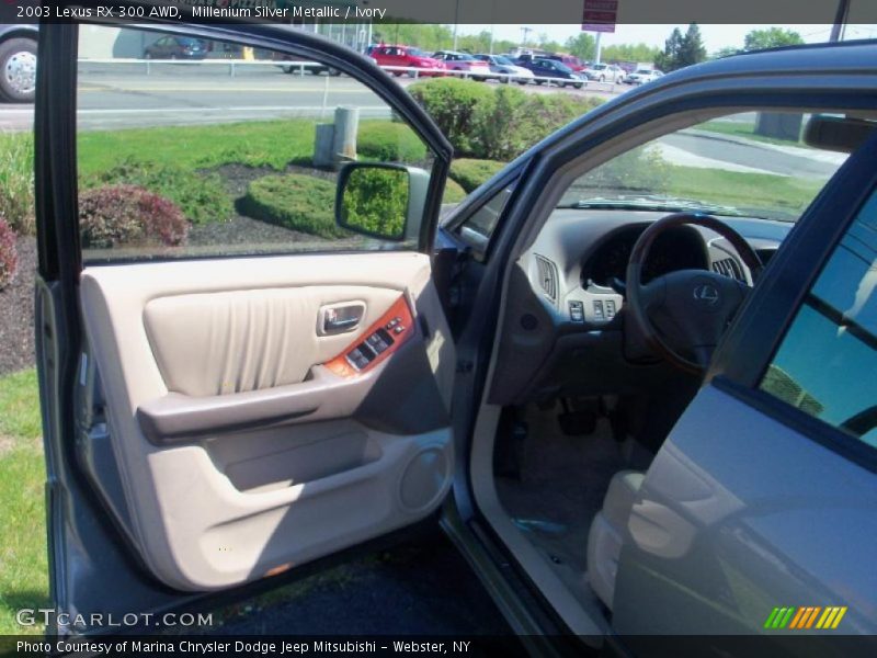 Millenium Silver Metallic / Ivory 2003 Lexus RX 300 AWD