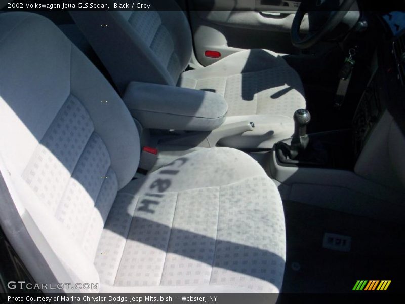 Black / Grey 2002 Volkswagen Jetta GLS Sedan