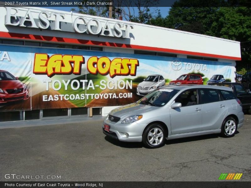 Silver Streak Mica / Dark Charcoal 2007 Toyota Matrix XR