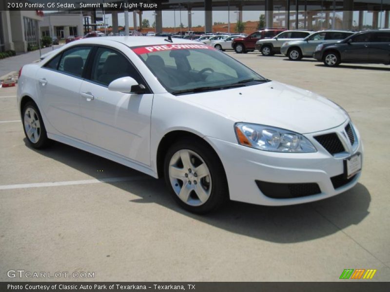 Summit White / Light Taupe 2010 Pontiac G6 Sedan