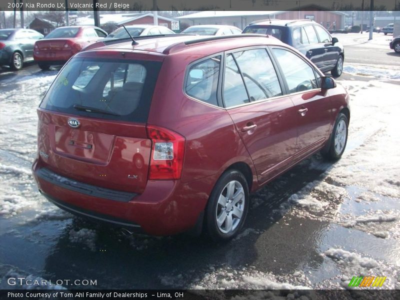Volcanic Red / Beige 2007 Kia Rondo LX