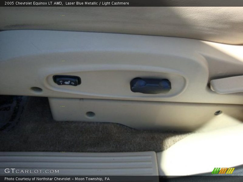 Laser Blue Metallic / Light Cashmere 2005 Chevrolet Equinox LT AWD