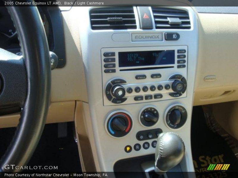 Black / Light Cashmere 2005 Chevrolet Equinox LT AWD