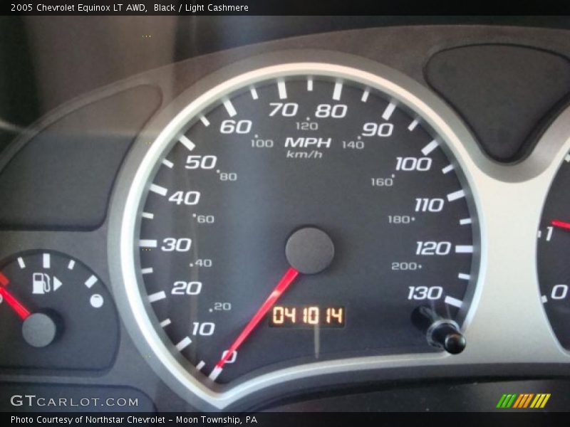 Black / Light Cashmere 2005 Chevrolet Equinox LT AWD