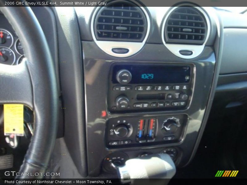 Summit White / Light Gray 2006 GMC Envoy XL SLE 4x4