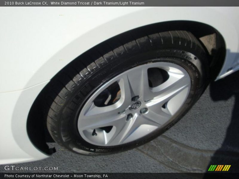 White Diamond Tricoat / Dark Titanium/Light Titanium 2010 Buick LaCrosse CX