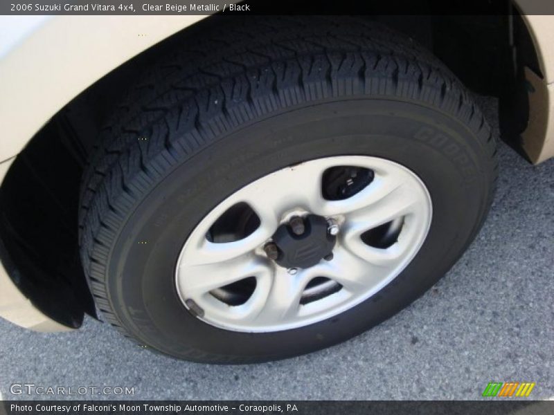 Clear Beige Metallic / Black 2006 Suzuki Grand Vitara 4x4