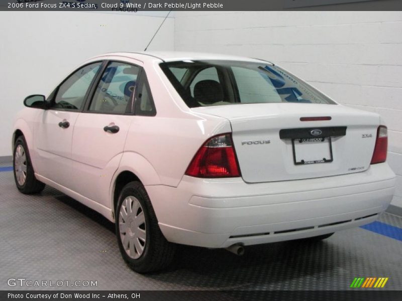 Cloud 9 White / Dark Pebble/Light Pebble 2006 Ford Focus ZX4 S Sedan
