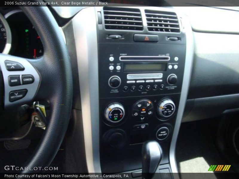 Clear Beige Metallic / Black 2006 Suzuki Grand Vitara 4x4