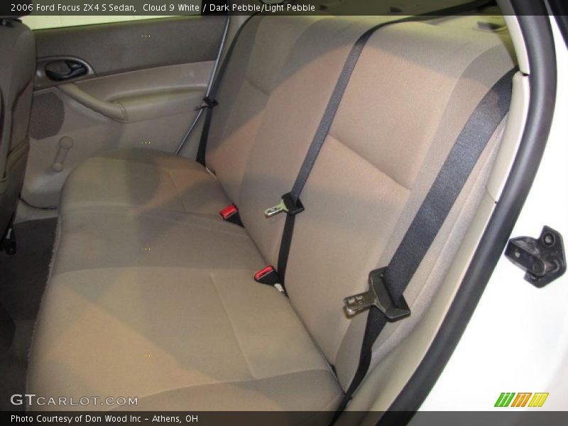 Cloud 9 White / Dark Pebble/Light Pebble 2006 Ford Focus ZX4 S Sedan