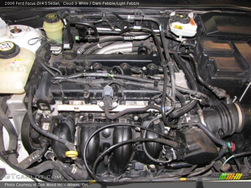 Cloud 9 White / Dark Pebble/Light Pebble 2006 Ford Focus ZX4 S Sedan