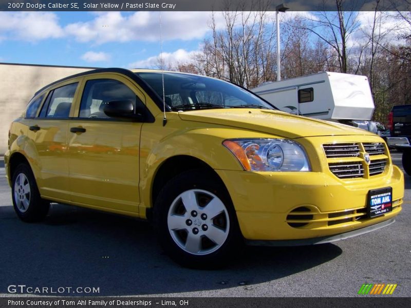 Solar Yellow / Pastel Slate Gray 2007 Dodge Caliber SE