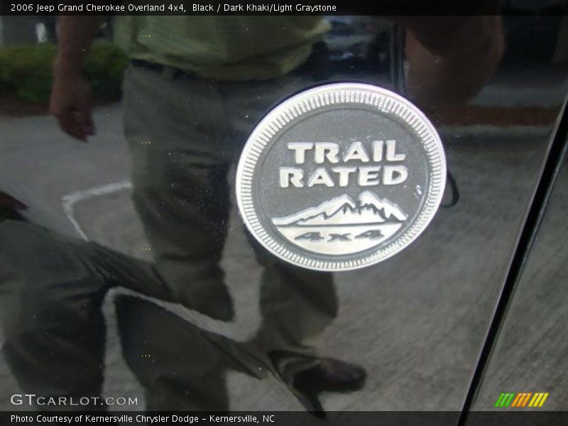 Black / Dark Khaki/Light Graystone 2006 Jeep Grand Cherokee Overland 4x4