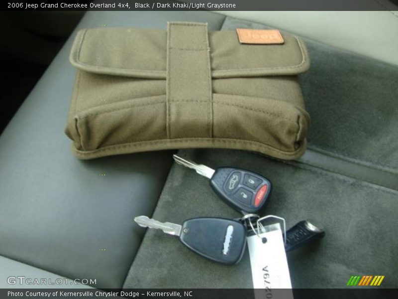 Black / Dark Khaki/Light Graystone 2006 Jeep Grand Cherokee Overland 4x4