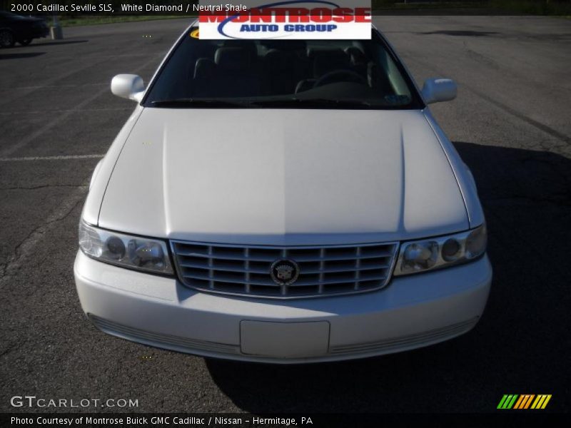 White Diamond / Neutral Shale 2000 Cadillac Seville SLS