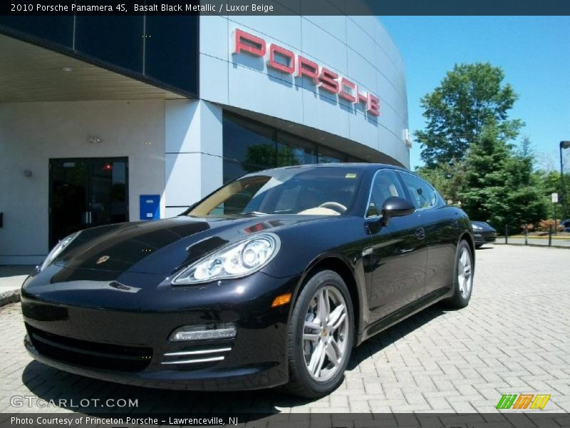 Basalt Black Metallic / Luxor Beige 2010 Porsche Panamera 4S