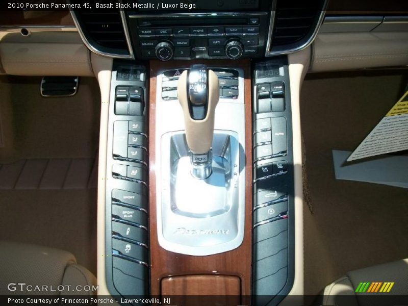 Basalt Black Metallic / Luxor Beige 2010 Porsche Panamera 4S