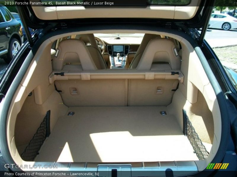 Basalt Black Metallic / Luxor Beige 2010 Porsche Panamera 4S