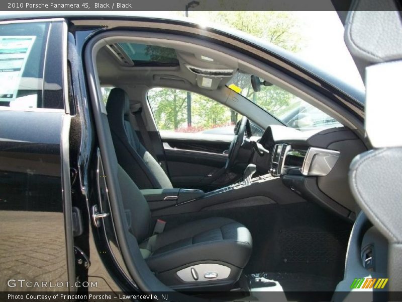 Black / Black 2010 Porsche Panamera 4S