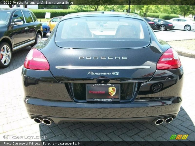 Black / Luxor Beige 2010 Porsche Panamera 4S