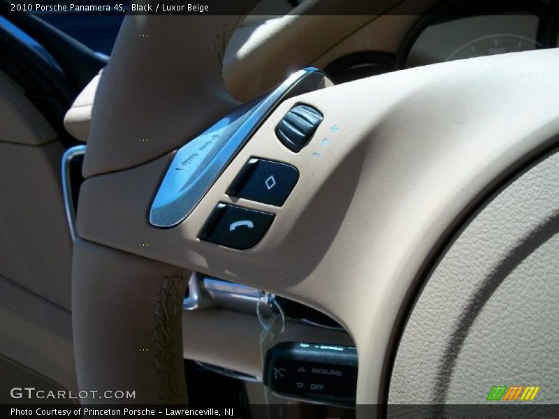 Black / Luxor Beige 2010 Porsche Panamera 4S