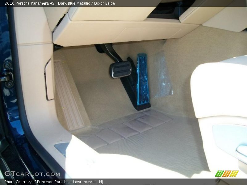 Dark Blue Metallic / Luxor Beige 2010 Porsche Panamera 4S