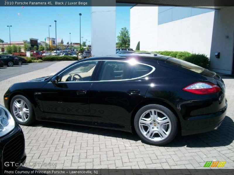 Black / Luxor Beige 2010 Porsche Panamera 4S