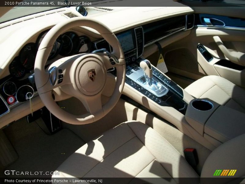Black / Luxor Beige 2010 Porsche Panamera 4S