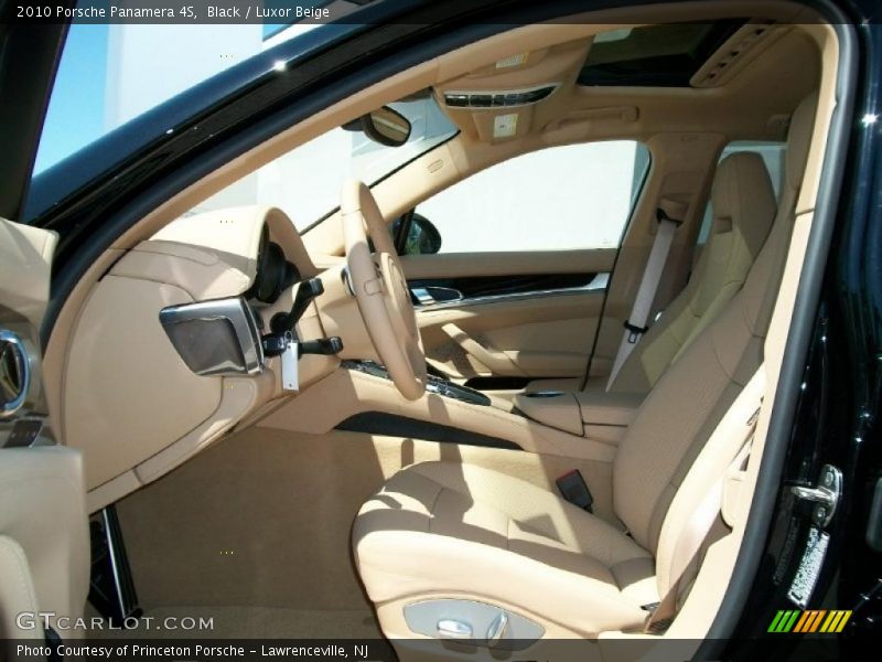 Black / Luxor Beige 2010 Porsche Panamera 4S