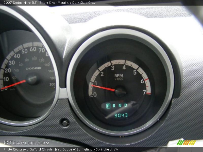 Bright Silver Metallic / Dark Slate Gray 2007 Dodge Nitro SLT