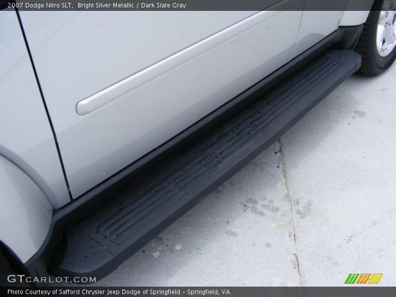 Bright Silver Metallic / Dark Slate Gray 2007 Dodge Nitro SLT