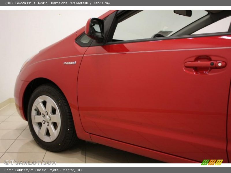 Barcelona Red Metallic / Dark Gray 2007 Toyota Prius Hybrid