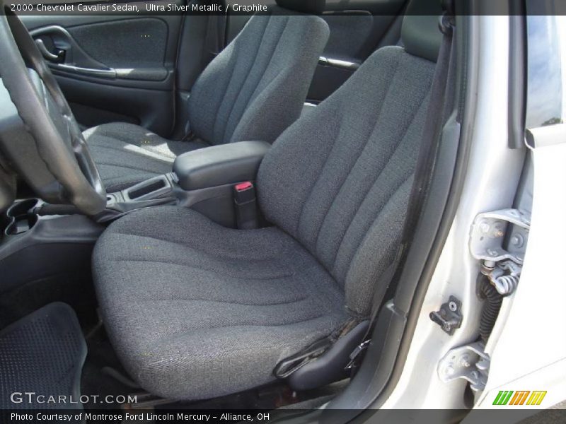 Ultra Silver Metallic / Graphite 2000 Chevrolet Cavalier Sedan