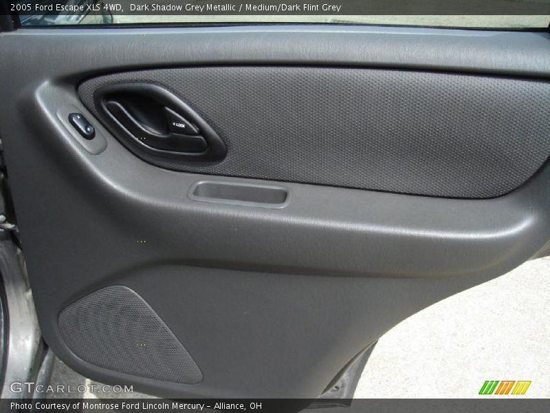 Dark Shadow Grey Metallic / Medium/Dark Flint Grey 2005 Ford Escape XLS 4WD
