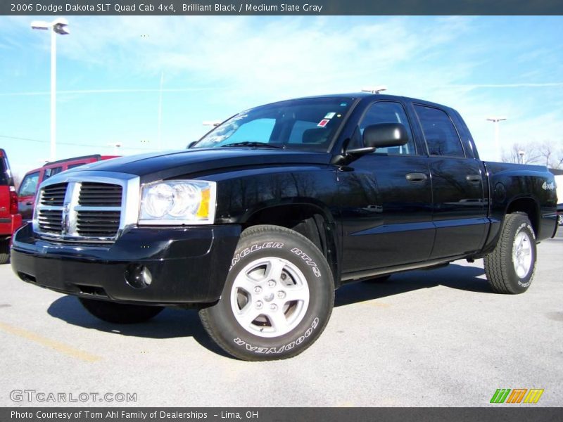 Brilliant Black / Medium Slate Gray 2006 Dodge Dakota SLT Quad Cab 4x4