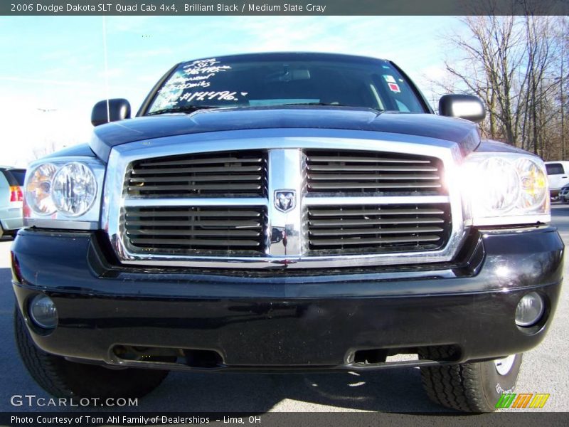 Brilliant Black / Medium Slate Gray 2006 Dodge Dakota SLT Quad Cab 4x4