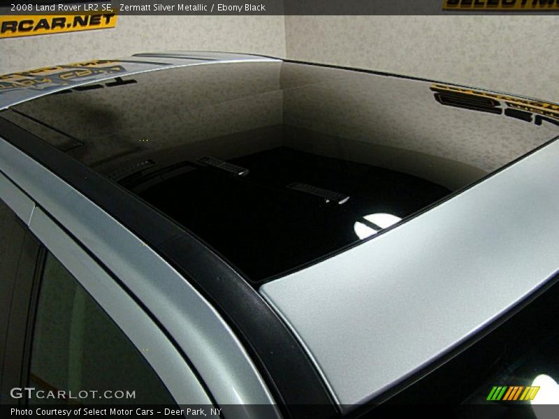 Zermatt Silver Metallic / Ebony Black 2008 Land Rover LR2 SE