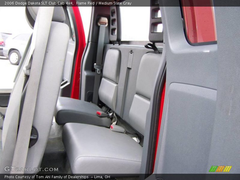 Flame Red / Medium Slate Gray 2006 Dodge Dakota SLT Club Cab 4x4