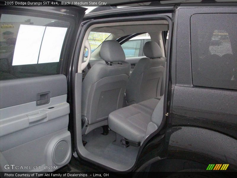 Black / Medium Slate Gray 2005 Dodge Durango SXT 4x4